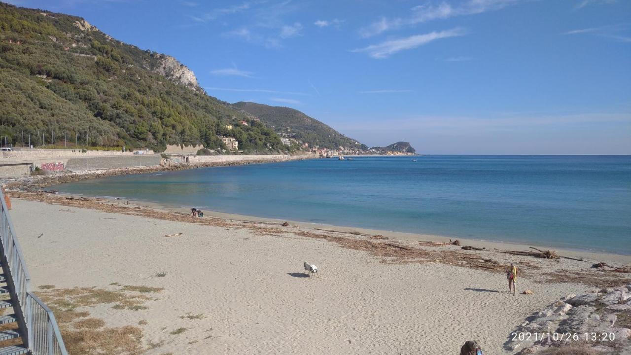 Casa Mariuccia A Due Passi Dal Mare Apartment Finale Ligure Ngoại thất bức ảnh
