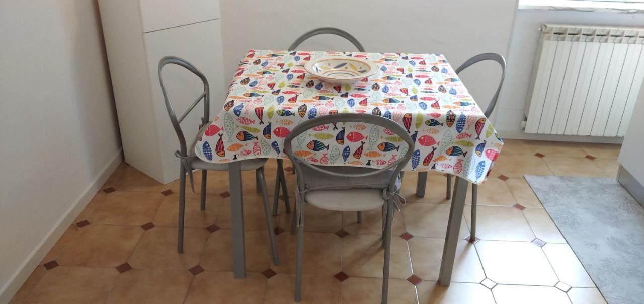 Casa Mariuccia A Due Passi Dal Mare Apartment Finale Ligure Ngoại thất bức ảnh